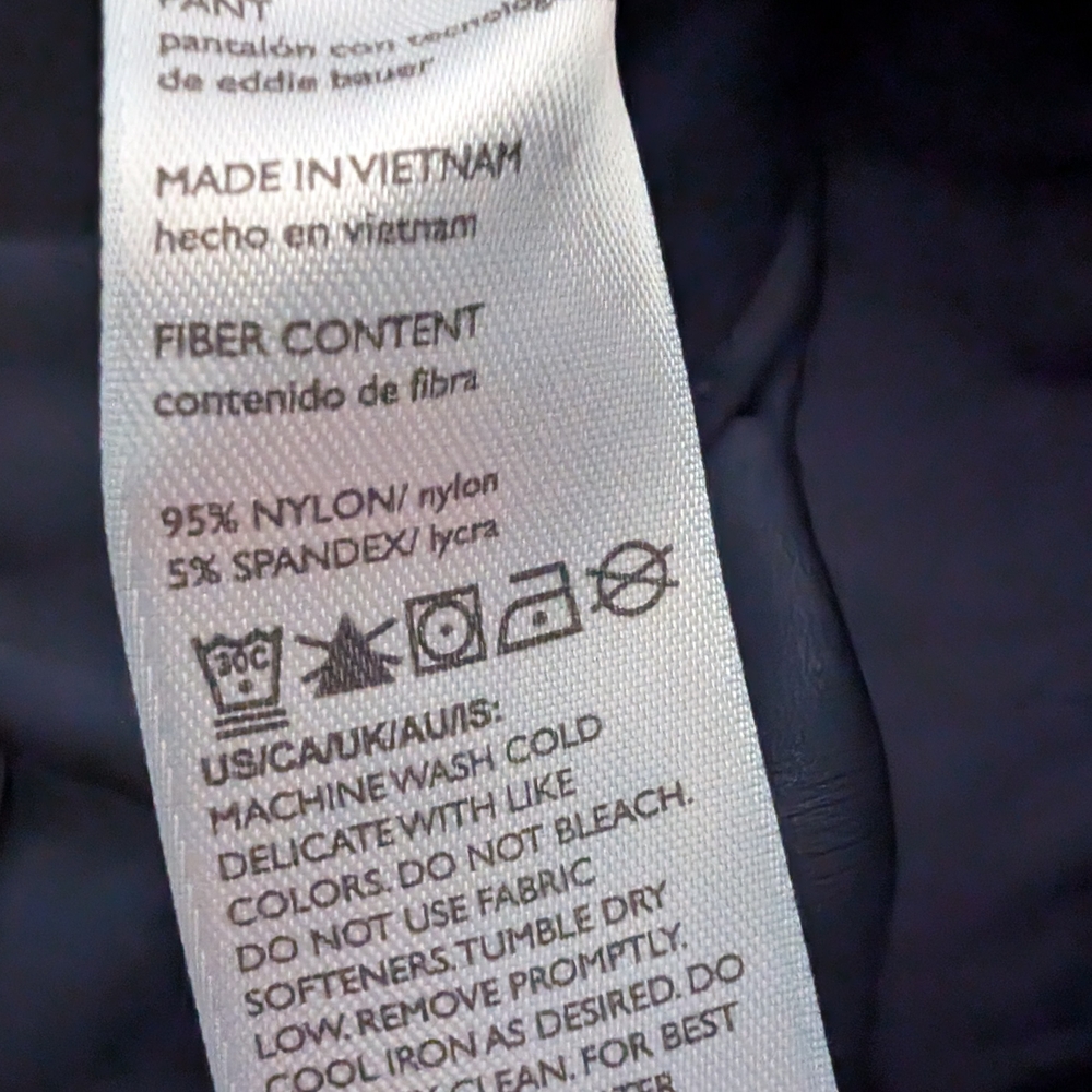 Eddie Bauer Men's Dark Blue Chinos - Picture 9 of 9